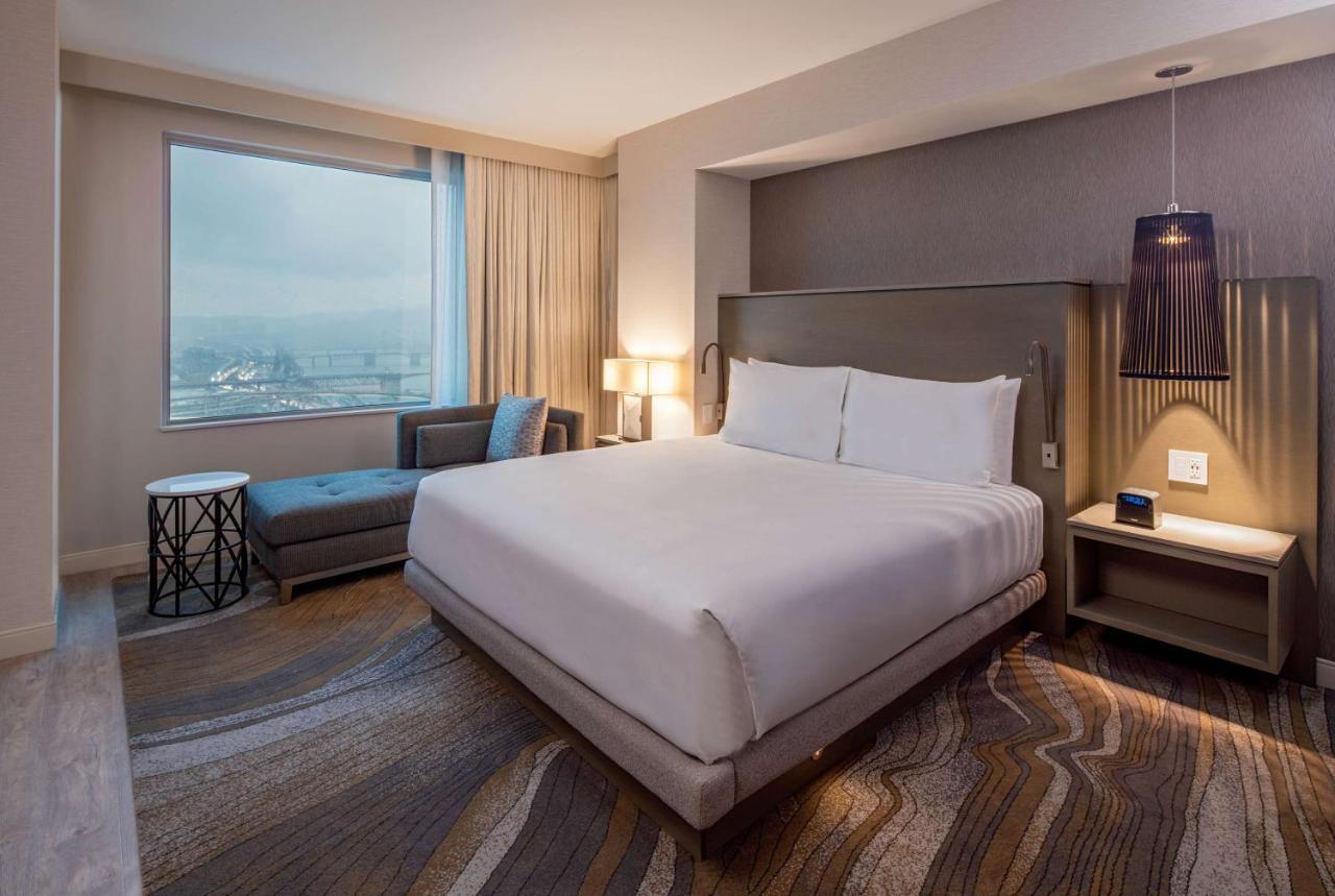 Hyatt Regency Portland At The Oregon Convention Center Exteriér fotografie